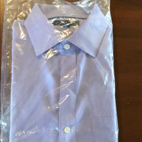 Banana Republic Other - Banana Republic classic fit shirt - non-iron Banana Republic Other - Banana Republic classic fit shirt - non-iron